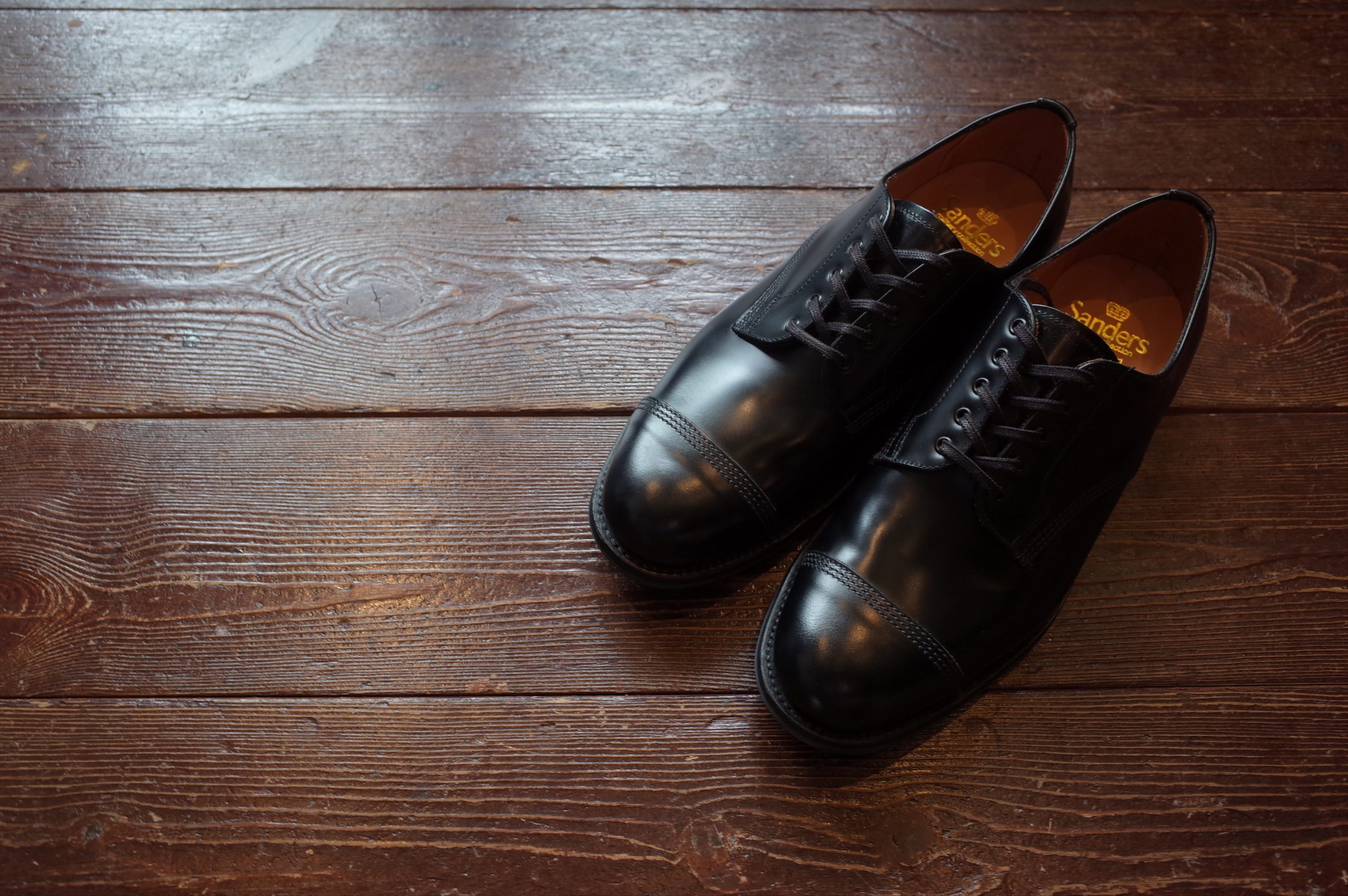 9/7まで！SANDERS 1128B MILITARY DERBY SHOE-